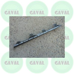 Moldura Sobre Mascara Copiloto Toyota Rav4 2020-2023 (usado)