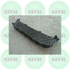 Rejilla de Parachoque Suzuki Vitara 2010-2012 (dañada)