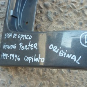 moldura bisel hyundai porter 1994 1995 1996 copiloto dañado
