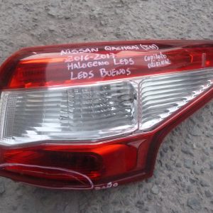 Foco trasero copiloto Qashqai j11 2016 halogeno/leds (quebrado)