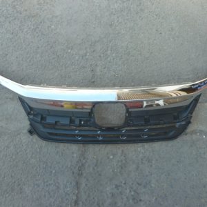 Mascara Honda Pilot 2020 2021 (dañada e incompleta)