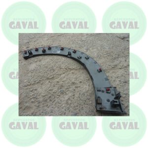 Moldura Delantera Copiloto Mazda CX30 2018-2021 (dañada)