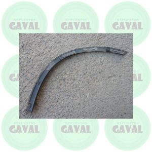 Moldura Delantera Chofer Mitsubishi Outlander 2015-2020 (dañada)