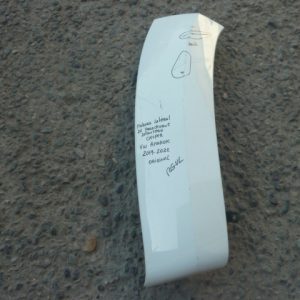 moldura de parachoque chofer vw amarok 2019 2020 daños