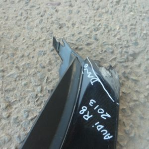 Parachoque inferior delantero audi R8 2012 2014 dañado