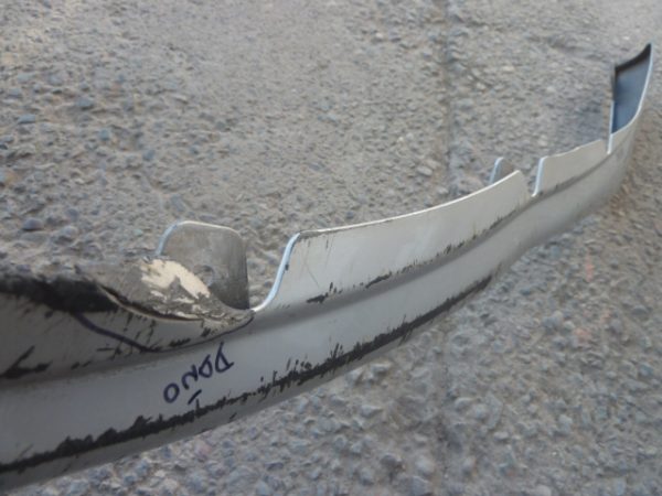 moldura lip inferior copiloto parachoq lexus is250 2007 2008 daños - Imagen 3