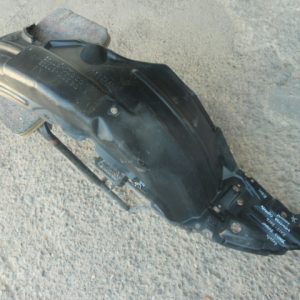 Guardafango toyota yaris sedan 2015 2016 delant copiloto daños