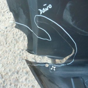 Guardafango toyota raize 2020 2023 delantero copiloto daños