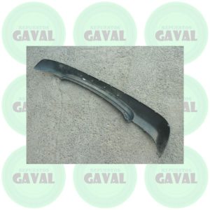 Moldura Superior de Parachoque Trasero Kia Rio 5 2006-2009 (dañada)