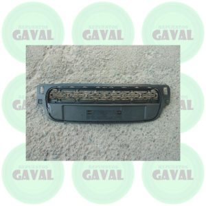 Rejilla de Parachoque Citroen C3 2017-2019 (dañada)