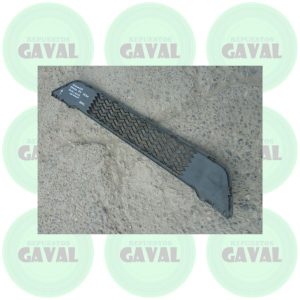 Rejilla de Parachoque Chevrolet Spark GT M300 2010-2012 (dañada)