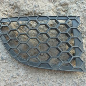 moldura bisel tapa parachoq copiloto chery fulwin 2011 2013 daño