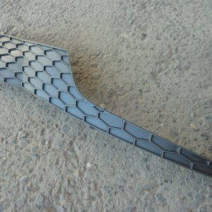 moldura parach bisel copiloto mahindra Xuv500 2013 2015 usado