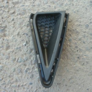 moldura bisel tapa parachoque chofer mustang 2019 2020 daños