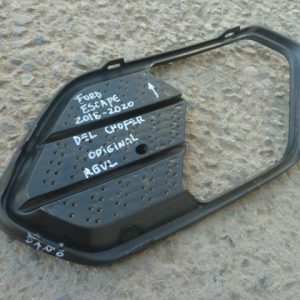 moldura bisel tapa parachoque chofer escape 2018 2020 daños