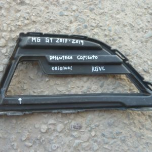 moldura bisel tapa parachoque copiloto mg gt 2017 2019 daños