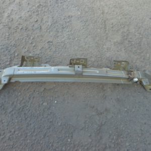 refuerzo parachoque chevrolet groove 2019 2020 delant dañado