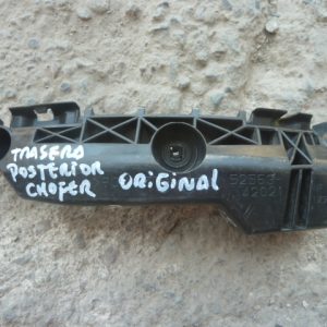 soporte mensula rav4 2010 2012 bajo foco trasera chofer usada