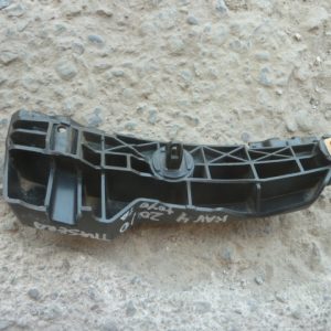 soporte mensula rav4 2010 2012 bajo foco trasera chofer usada