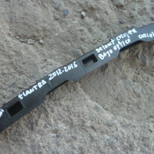 soporte mensula accent rb 2015-18 bajo optico (elegir lado) usada