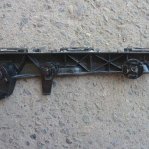 soporte mensula toyota hilux 2013 2014 delantera chofer usada