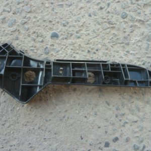 soporte mensula yaris sedan eco 2004 alternativa del chofer usada