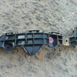 soporte mensula lexus nx 2017 delantera chofer original detalle