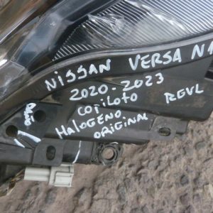 Optico Nissan Versa n18 2020 2023 copiloto halógeno daños