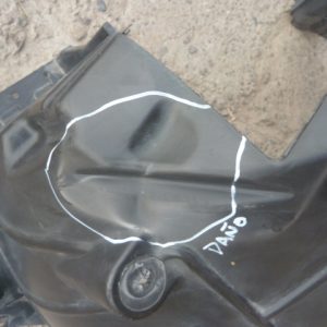 Guardafango nissan march 2012 2019 delantero chofer daños