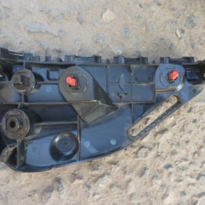 soporte mensula hilux revo 4×4 2016 2019 delantera chofer daños