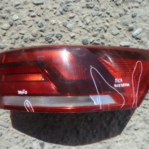 foco volkswagen virtus 2020 2022 trasero copiloto daños