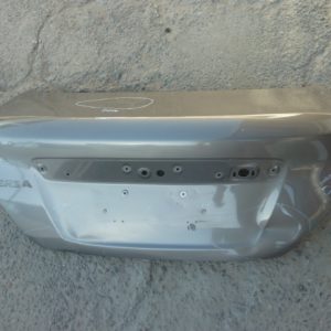 maleta tapa maleta nissan versa 2013 2018 original daños