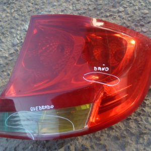 foco chevrolet sail 2013 2015 trasero copiloto original daños