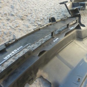 cubre frontal soporte superior parach pgeot 208 2014 2015 daños