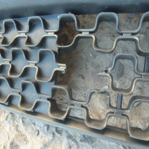 rejilla de parachoque uno way 2018 2021 original daños