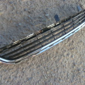 rejilla de parachoque ford fiesta 2015 2016 original daños