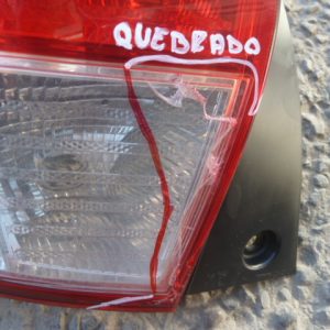 foco toyota yaris sport 2015 2017 trasero chofer original daños