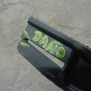 rejilla de parachoque rav4 2018 ( inferior ) usada original daños