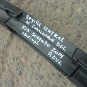 rejilla de parachoque central kia sorento 2014 original usada