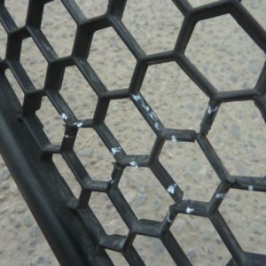 rejilla de parachoque grande punto 2013 2015 original daños