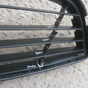 rejilla de parachoque renault dokker 2015 2020 original daños