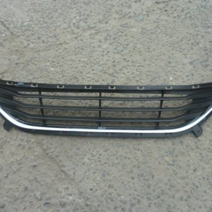 rejilla de parachoque hyundai elantra 2012 2013 original daños