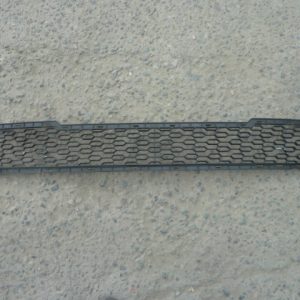 rejilla de parachoque mahindra pick up 2020 2024 original daños