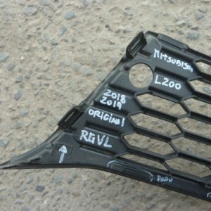 rejilla de parachoque mitsubishi l200 2018 2019 original daños