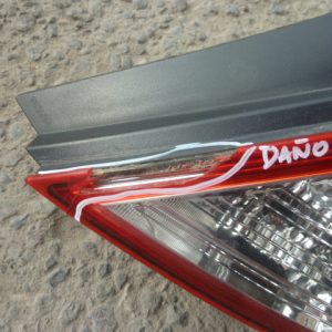 foco nissan versa n17 2012 2018 trasero copiloto original daños