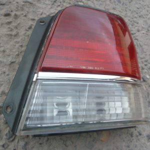 foco toyota tercel 1999 2000 trasero copiloto original usado