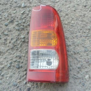 foco toyota toyota hilux 2006 2009 trasero copiloto daños