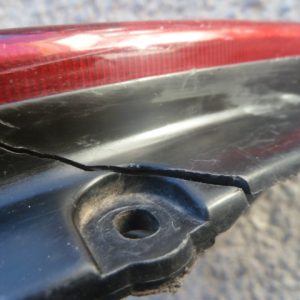 foco suzuki baleno sedan 1996 2003 trasero chofer daños