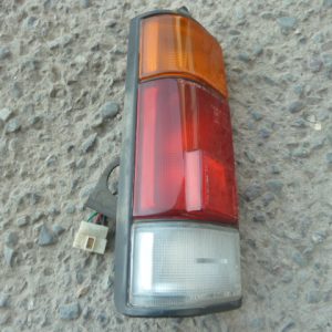 foco suzuki carry 1990 1998 trasero chofer daños