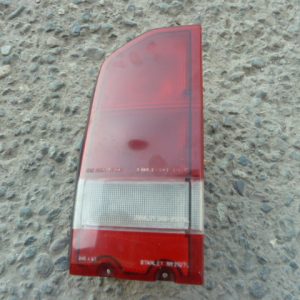 foco suzuki sidekick 1991 1998 trasero chofer mica deformada